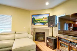 8105 88th St NE, Marysville, WA 98270 - Photo 9