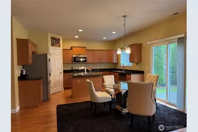 8105 88th Street NE, Marysville, WA 98270 - Photo 9