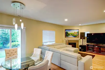 8105 88th Street NE, Marysville, WA 98270 - Photo 11