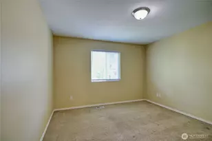 8105 88th St NE, Marysville, WA 98270 - Photo 17