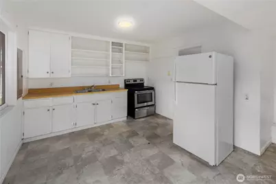 1218 S Ridgewood Avenue, Tacoma, WA 98405 - Photo 13