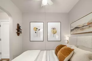 325 Harvard Ave E, Seattle, WA 98102 - Photo 13