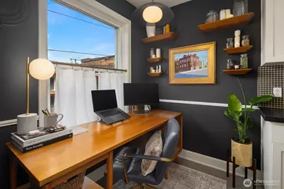 325 Harvard Avenue E #302, Seattle, WA 98102 - Photo 23