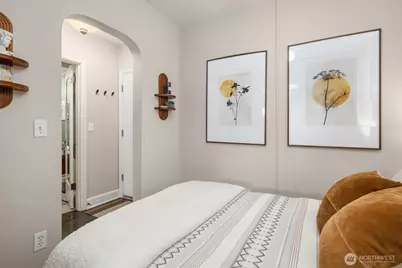 325 Harvard Avenue E #302, Seattle, WA 98102 - Photo 17