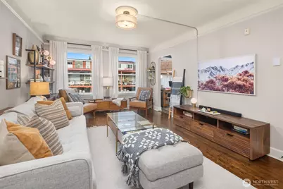 325 Harvard Avenue E #302, Seattle, WA 98102 - Photo 9