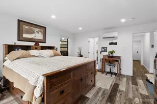 12760 Country Club Pl, Burlington, WA 98233 - Photo 17