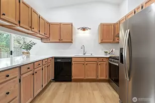 2704 130th St SE, Everett, WA 98208 - Photo 9