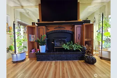 15 E Kellogg Street, Clallam Bay, WA 98326 - Photo 3