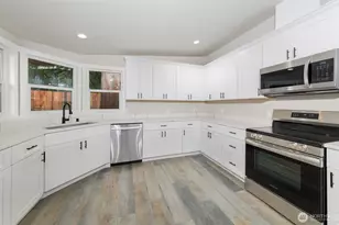 225 N Lake Roesiger Rd, Snohomish, WA 98290 - Photo 3