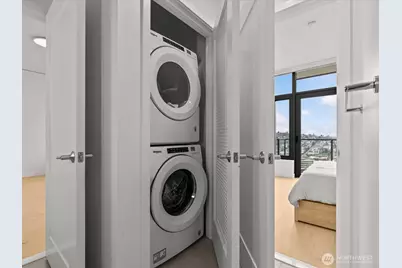 2510 6th Avenue #2410, Seattle, WA 98121 - Photo 13