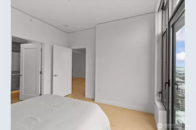 2510 6th Avenue #2410, Seattle, WA 98121 - Photo 9