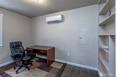 1807 S Sprague Avenue, Tacoma, WA 98405 - Photo 9