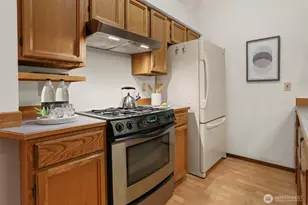 5518 168th Pl SW, Lynnwood, WA 98037 - Photo 9