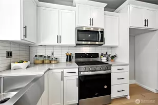 201 156th Pl SW, Lynnwood, WA 98087 - Photo 15