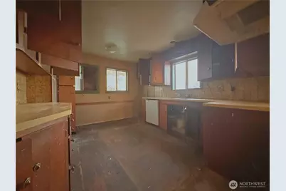 111 Young Street, Grand Coulee, WA 99133 - Photo 11