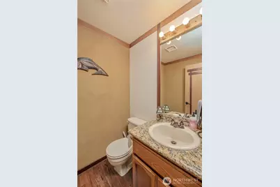 19516 SE 324th Street, Kent, WA 98042 - Photo 17