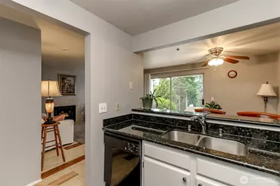 28610 16th Avenue S #103, Federal Way, WA 98003 - Photo 13