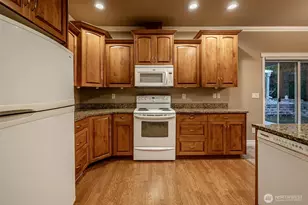 1830 Heritage Dr, Wenatchee, WA 98801 - Photo 13