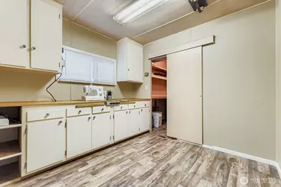 11330 E Riverside Drive #24, Bothell, WA 98011 - Photo 9