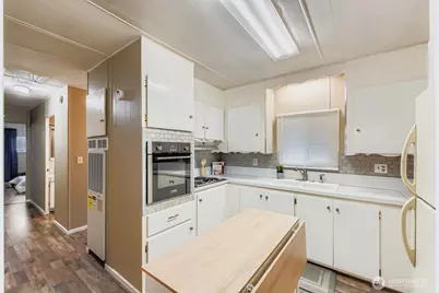 11330 E Riverside Drive #24, Bothell, WA 98011 - Photo 5