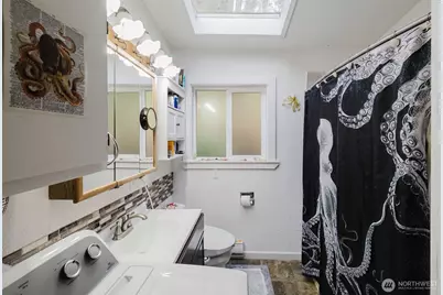 160 NE Virginia Avenue, Belfair, WA 98528 - Photo 11