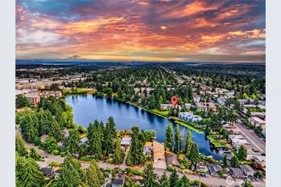 322 N 134th Street #203, Seattle, WA 98133 - Photo 1