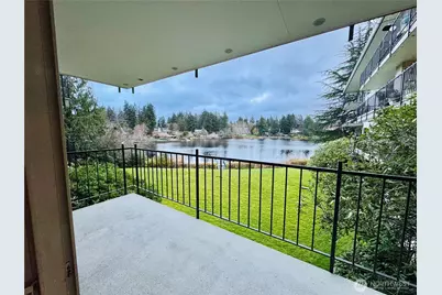 322 N 134th Street #203, Seattle, WA 98133 - Photo 7