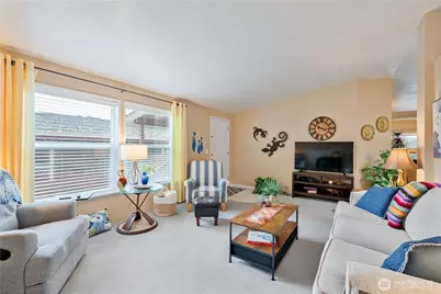 60 Heritage Boulevard, Longview, WA 98632 - Photo 5