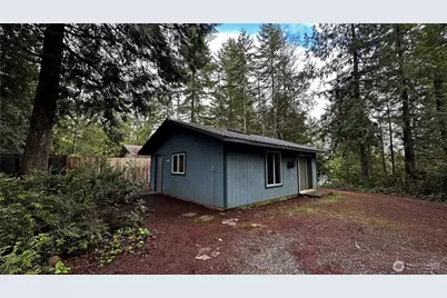 271 Salmon Street, Brinnon, WA 98320 - Photo 13