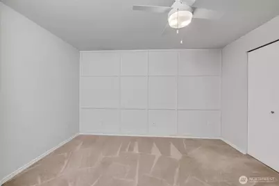 323 Queen Anne Avenue N #408, Seattle, WA 98109 - Photo 13