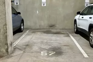 323 Queen Anne Ave N, Seattle, WA 98109 - Photo 33