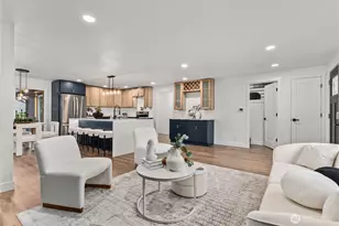 19002 Ashworth Ave N, Shoreline, WA 98133 - Photo 9