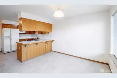 808 13th Street SE #E, Puyallup, WA 98372 - Photo 13