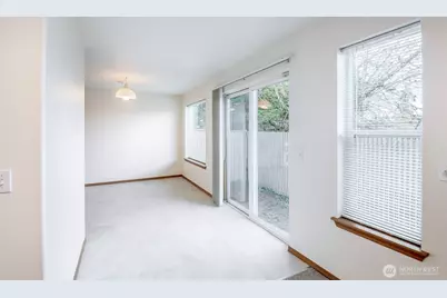 808 13th Street SE #E, Puyallup, WA 98372 - Photo 9