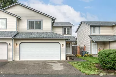 808 13th Street SE #E, Puyallup, WA 98372 - Photo 1