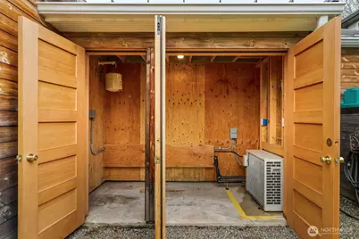 5143 46th Avenue NE, Seattle, WA 98105 - Photo 25