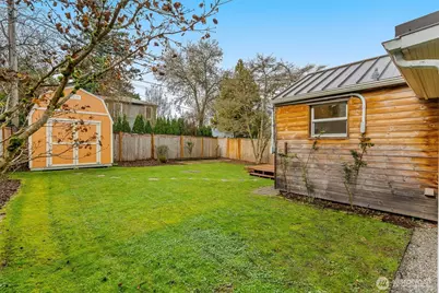 5143 46th Avenue NE, Seattle, WA 98105 - Photo 23