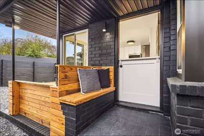 1556 S Pearl Street, Seattle, WA 98108 - Photo 9