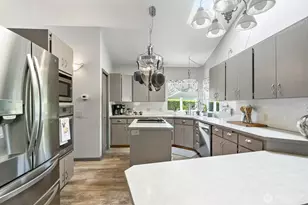 326 Prestwick Dr, Camano Island, WA 98282 - Photo 15