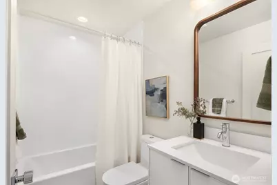 641 18th Avenue W, Kirkland, WA 98033 - Photo 11