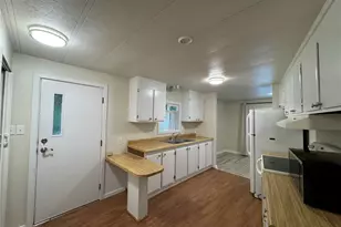 201 Union Ave SE, Renton, WA 98059 - Photo 7