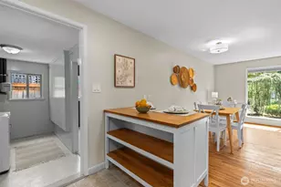 13523 23rd Pl NE, Seattle, WA 98125 - Photo 9