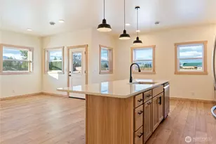 7 Round Rock Ln, Winthrop, WA 98862 - Photo 9