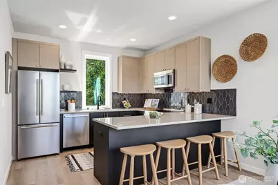 2817 Franklin Avenue E #B, Seattle, WA 98102 - Photo 5