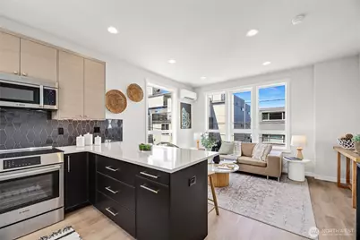 2817 Franklin Avenue E #B, Seattle, WA 98102 - Photo 7