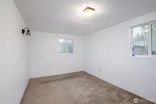 728 15th St NW, Puyallup, WA 98371 - Photo 25