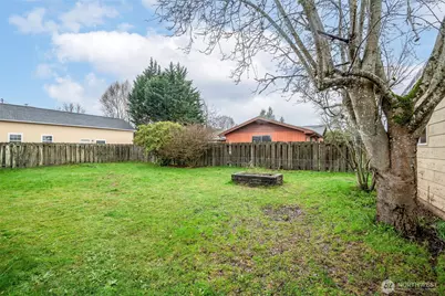 728 15th Street NW, Puyallup, WA 98371 - Photo 33
