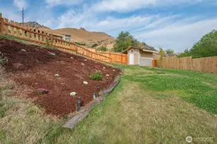 1900 Cumbo Ct, Wenatchee, WA 98801 - Photo 33