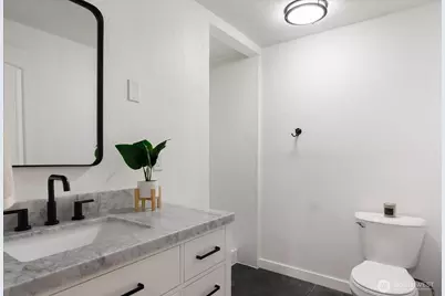 350 NE 7th Avenue, Oak Harbor, WA 98277 - Photo 13