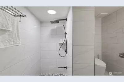 13909 4th Avenue NE, Seattle, WA 98125 - Photo 29